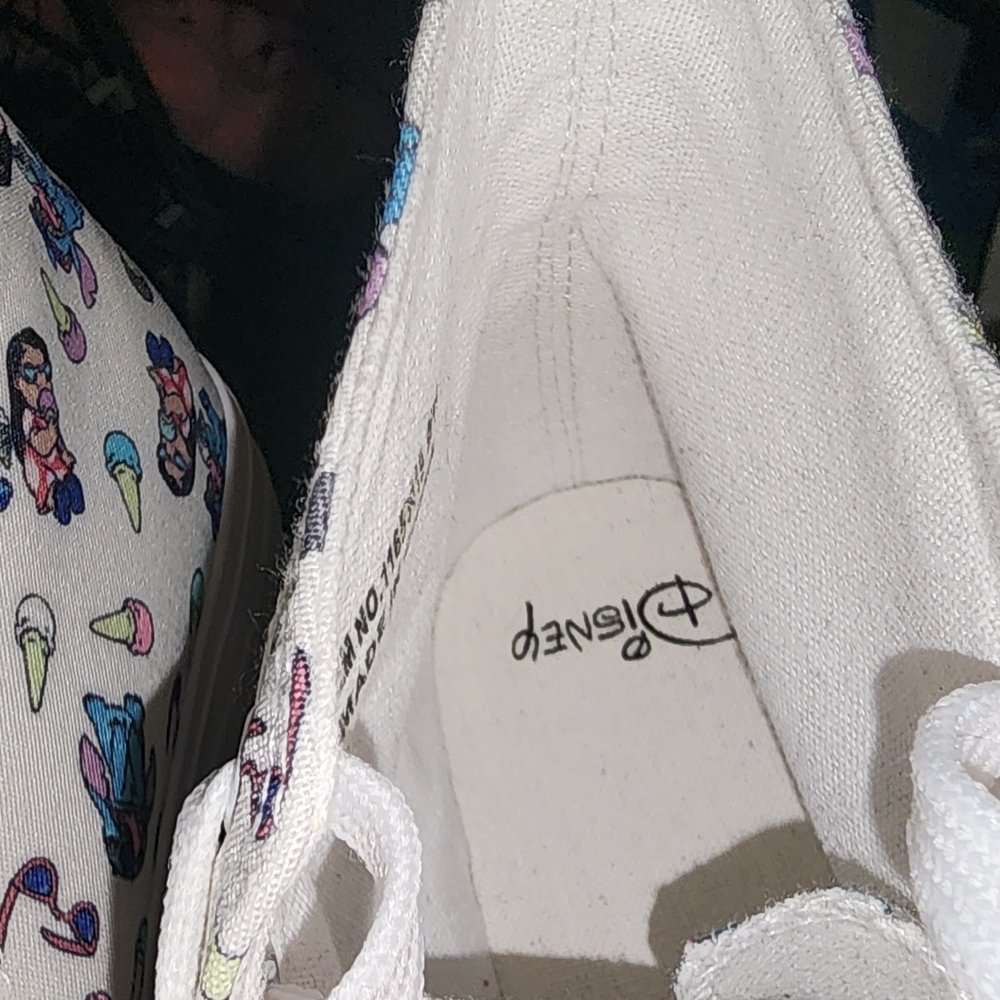 Disney Lilo & Stitch White Ice Cream Hi-Top Sneakers, NEW, Size Women's 11 - Picture 3 of 6